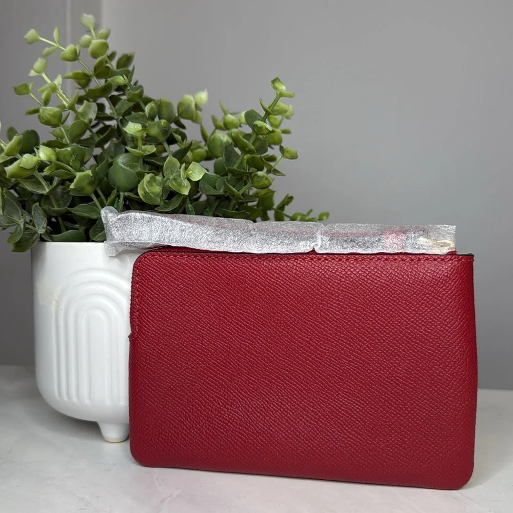 NWT Coach Wristlet